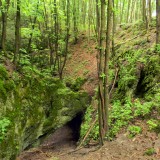 Udvar-kő-barlang (Dante pokla) (PB)